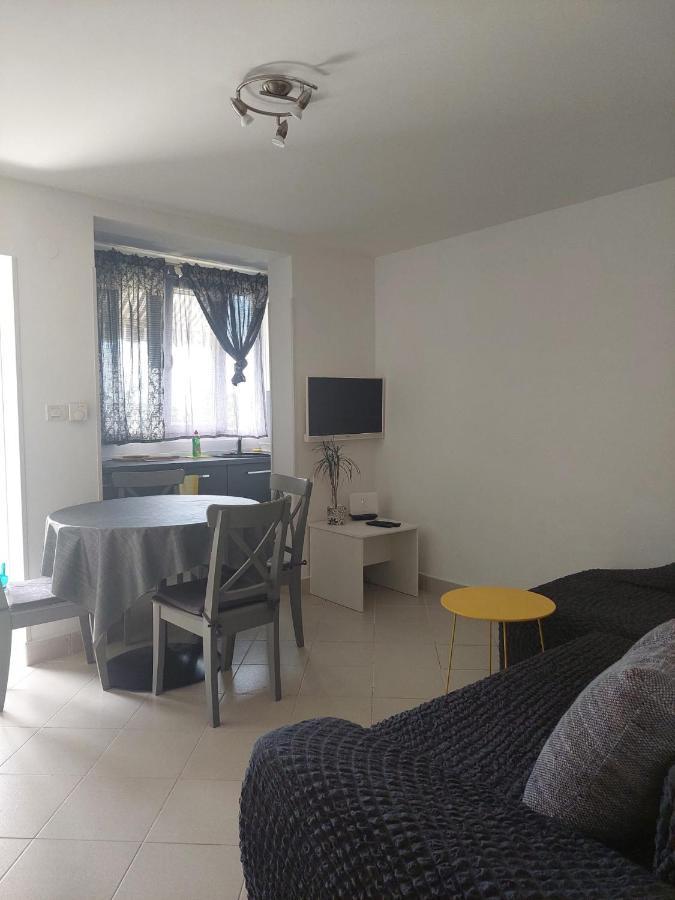 Apartman Katarina Cres Exteriér fotografie